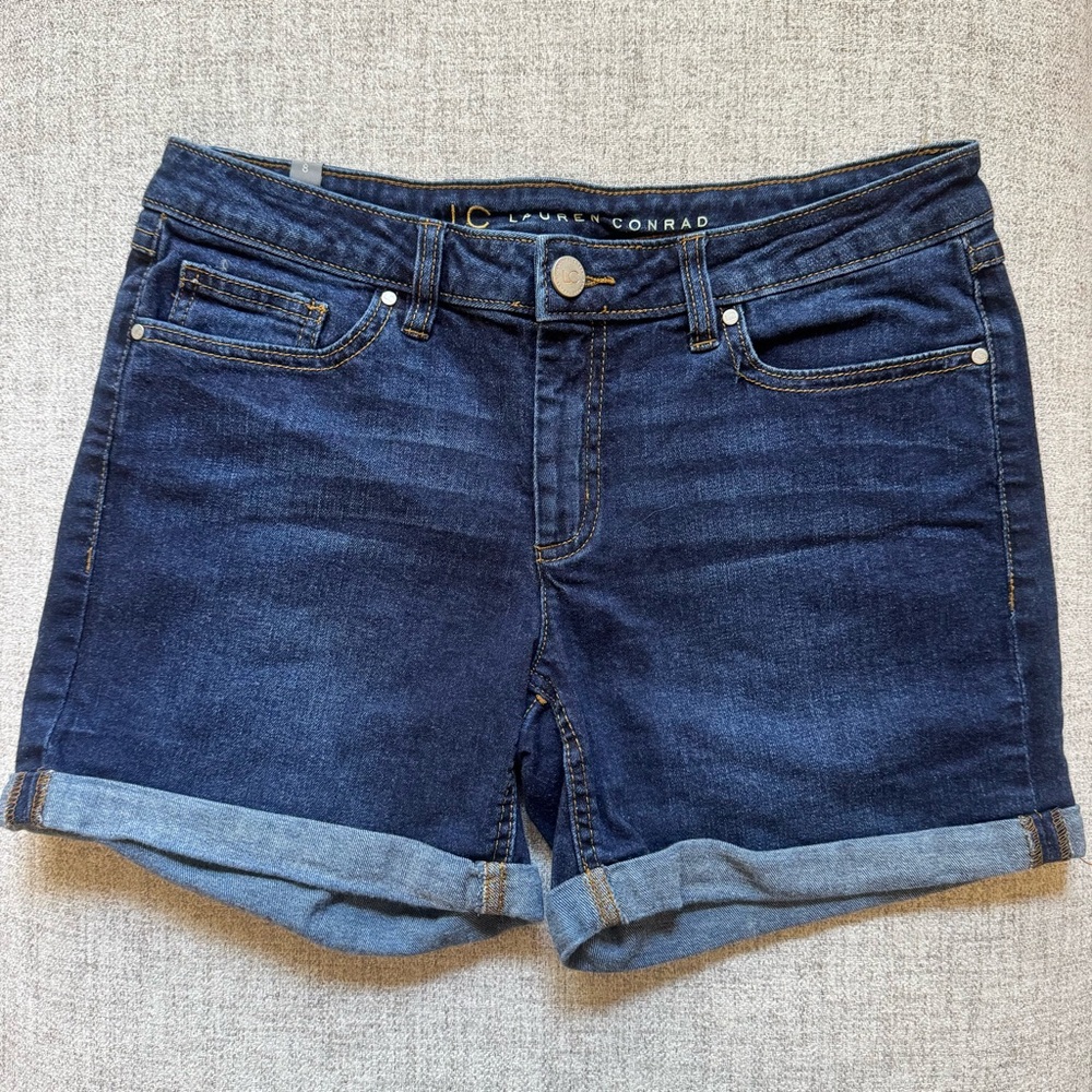 LC Lauren Conrad Women's Dark Blue Jean Shorts EUC Size 8